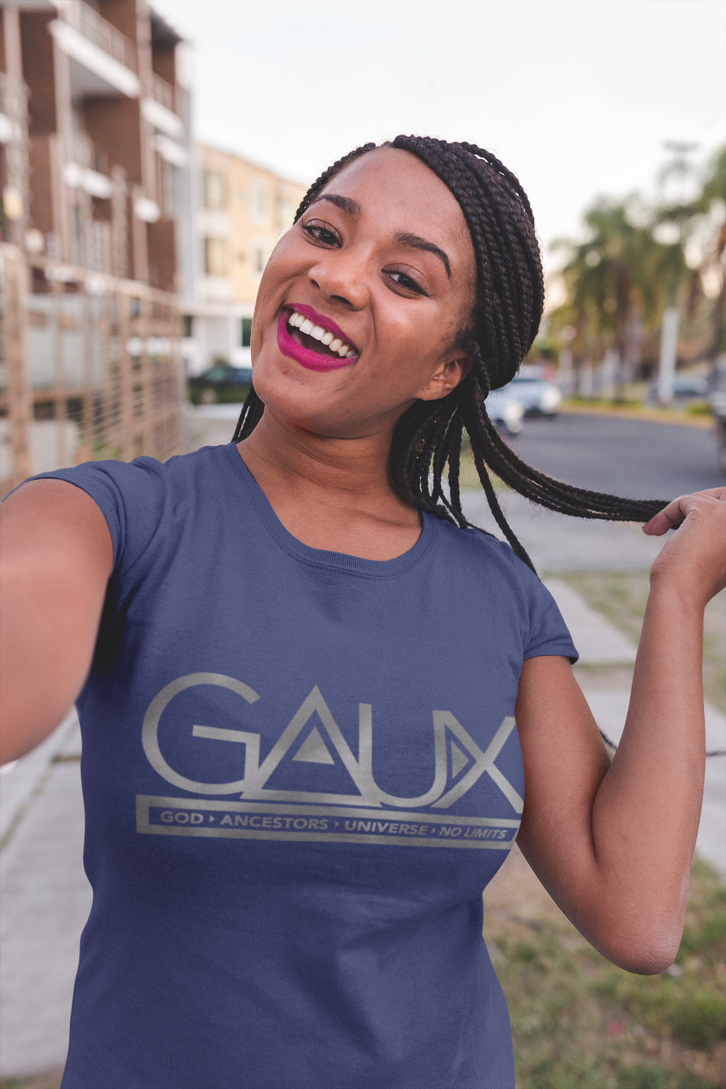 Women GAUX Signature Logo Tee Silver