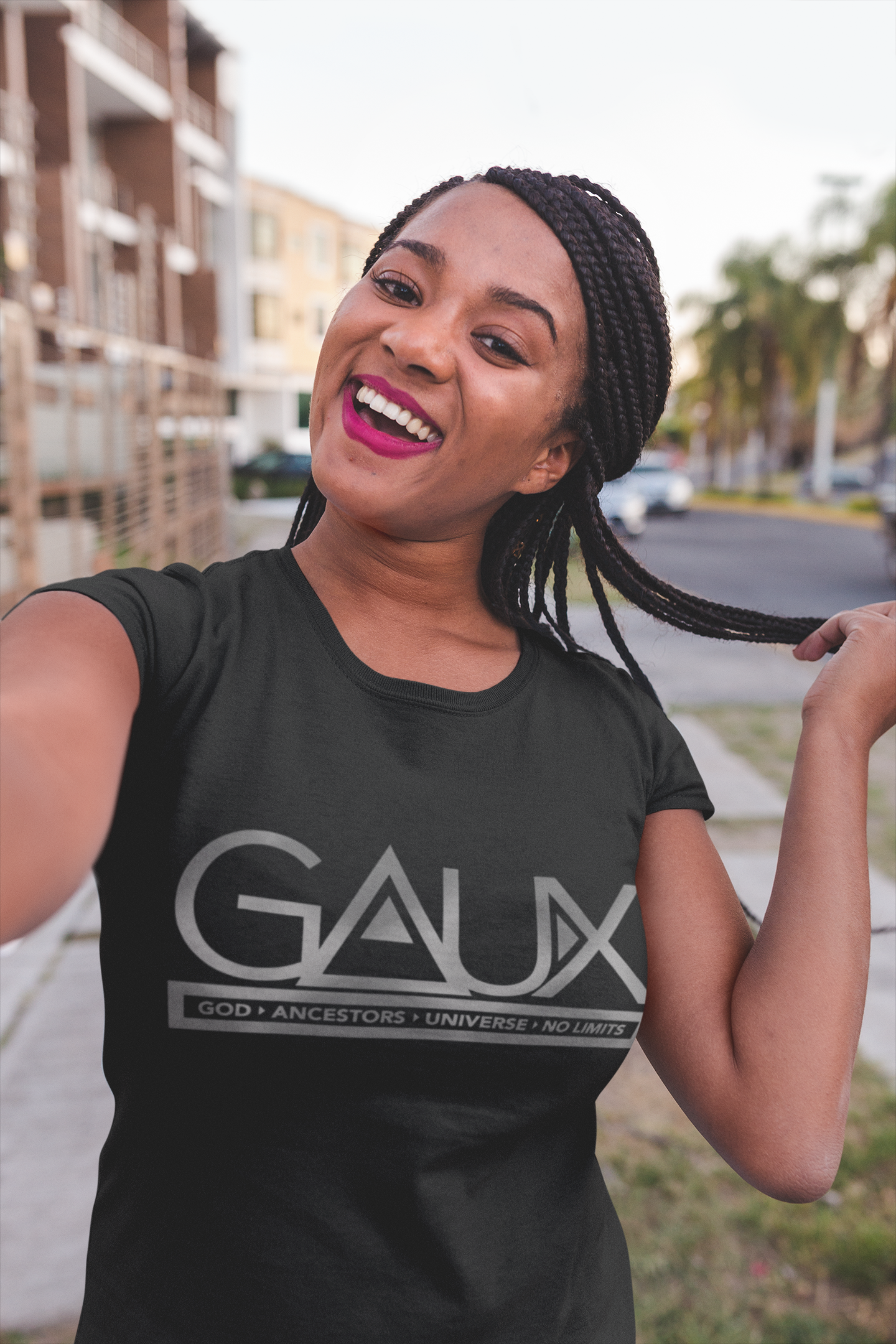 Women GAUX Signature Logo Tee Silver